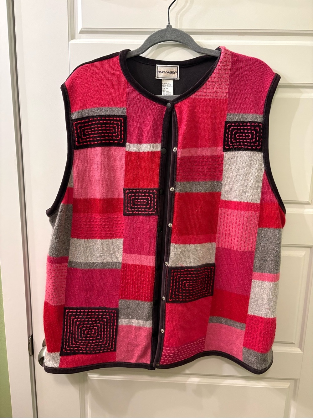 Vintage Alfred Dunner Pink & Red Patchwork Knit Vest